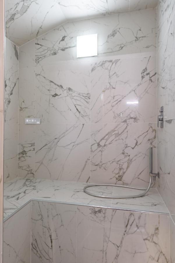 Domus Nannini Spa - L' Arco Di Matteotti Siena Zewnętrze zdjęcie
